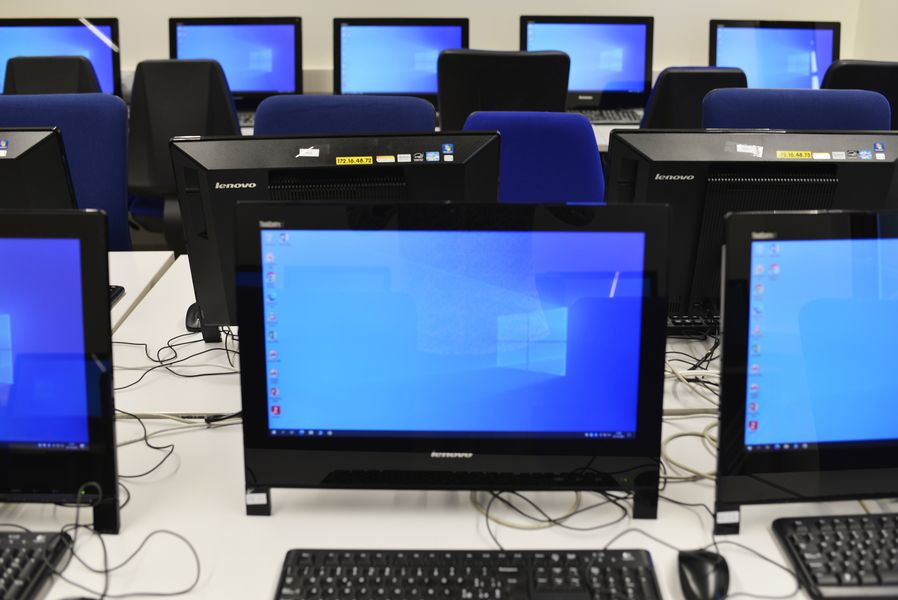 Computer in aula informatica